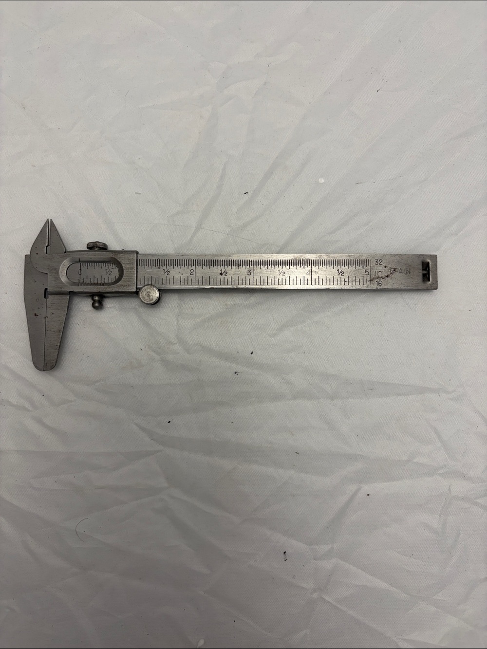 Vintage Precision Metal Vernier Caliper in Silver – Accurate Measuring Tool